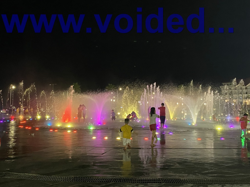 Local children are playing in the Tuy Hoa center, Phu Yen